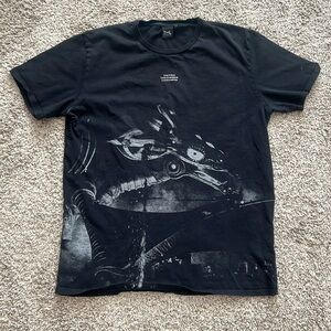 TML By Tomorrowland AOP T shirt Men’s Size Large Disney Wonderland Futuristic